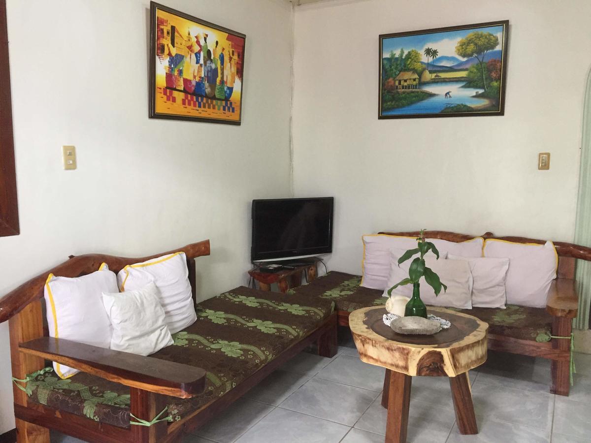 Sand Bar Beach Resort Nasugbu Exterior photo