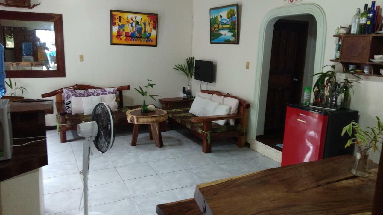 Sand Bar Beach Resort Nasugbu Exterior photo